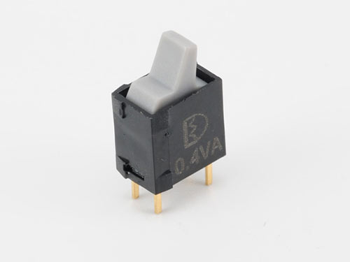 钮子开关4US1R229M2RNSS